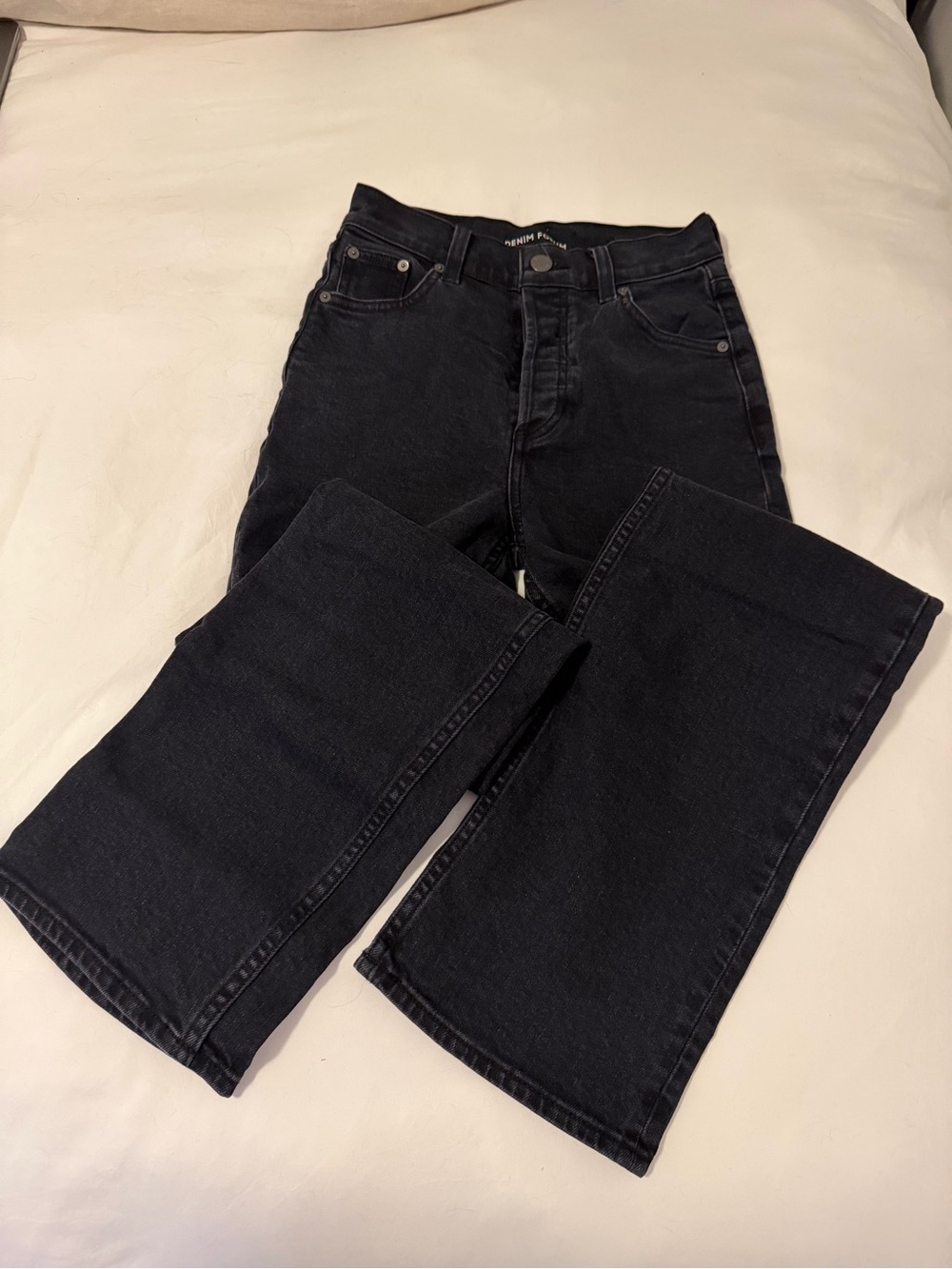 Denim Forum The Arlo Hi-Rise Straight Leg Jean